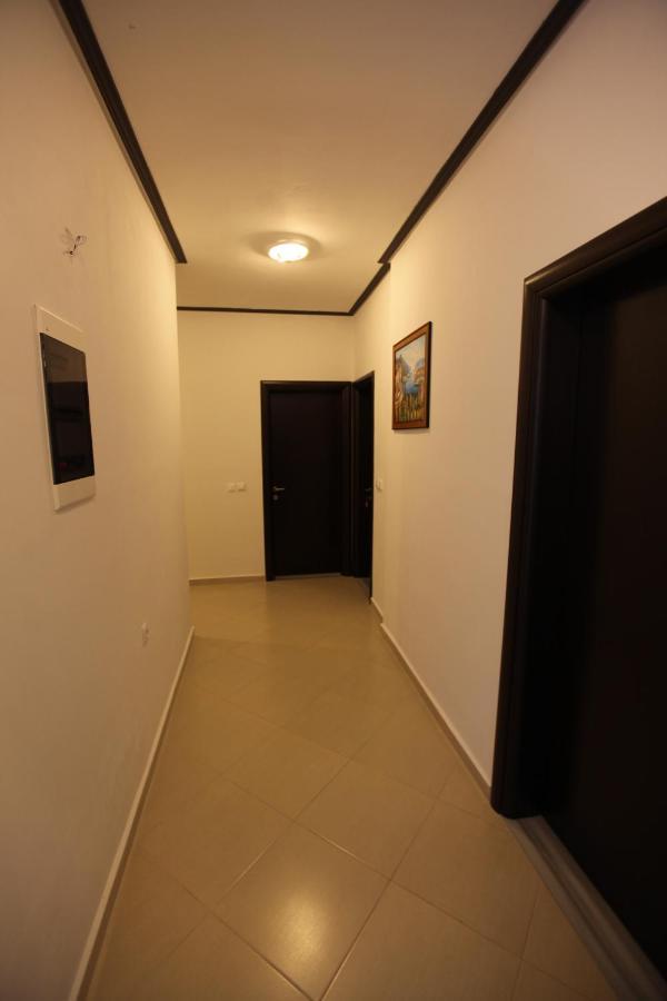 Villa Shehu Ksamil Luaran gambar