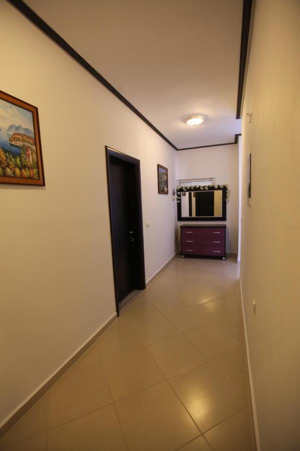 Villa Shehu Ksamil Luaran gambar