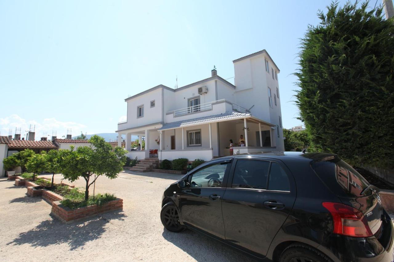 Villa Shehu Ksamil Luaran gambar
