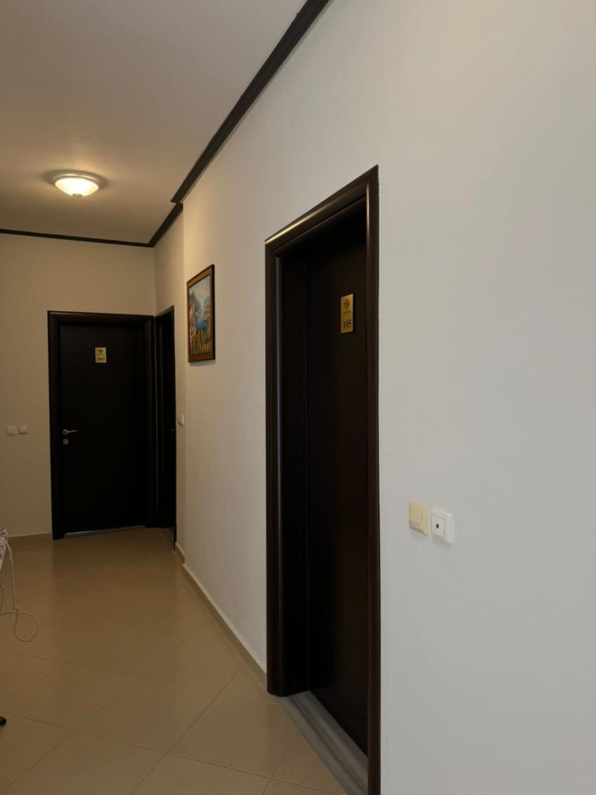 Villa Shehu Ksamil Luaran gambar